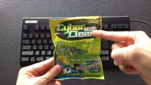 cyber-cleen-01