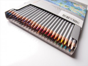colored-pencils-04