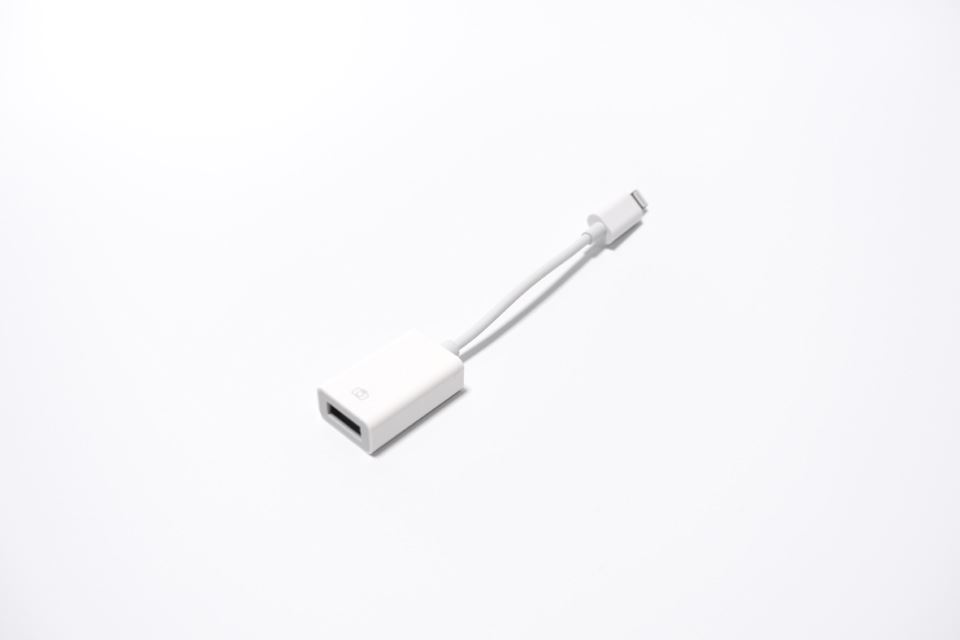 ooouse-iphone-usb-memory-adapter-06